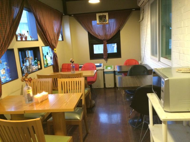 Comeinn Guesthouse Hongdae - Female Only Seoul Eksteriør bilde