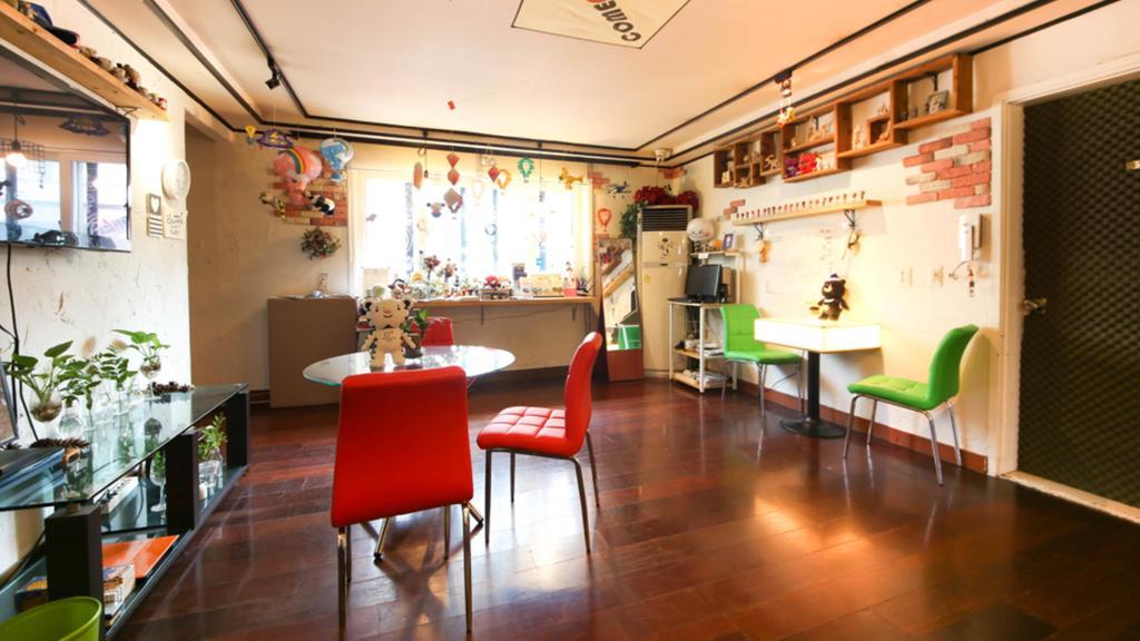 Comeinn Guesthouse Hongdae - Female Only Seoul Eksteriør bilde