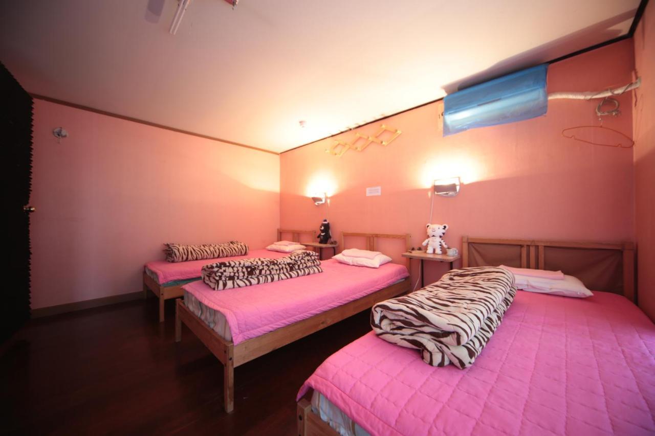 Comeinn Guesthouse Hongdae - Female Only Seoul Eksteriør bilde